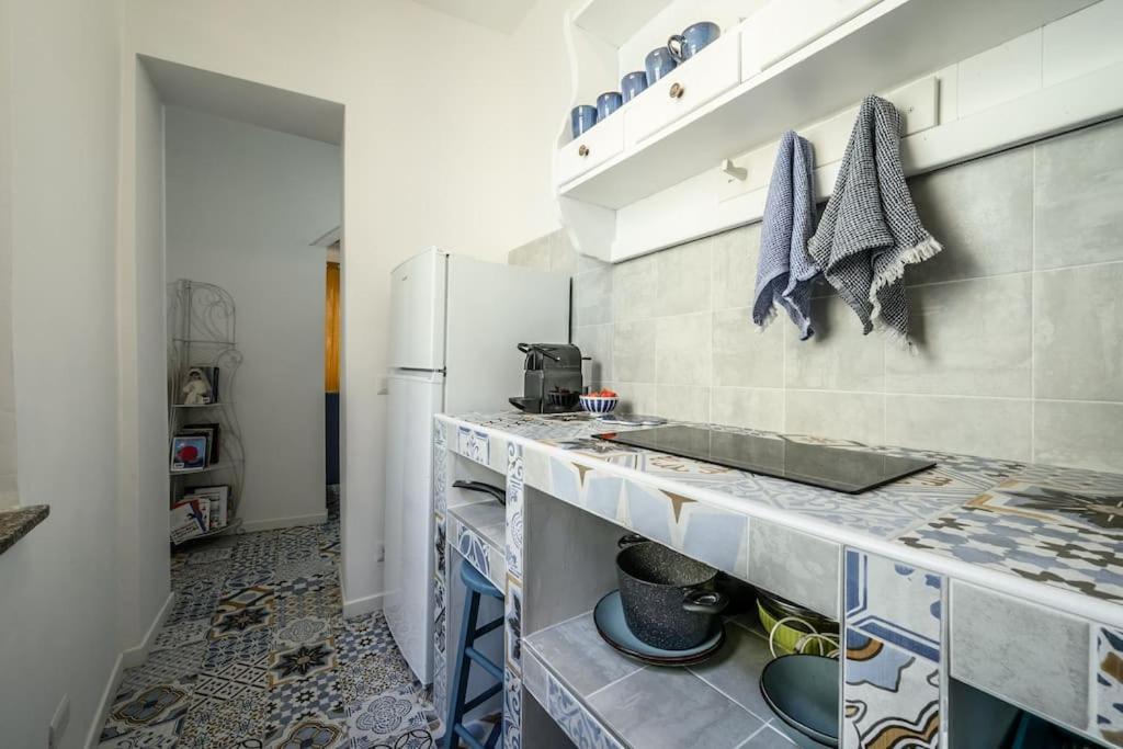 Le Finestre Sul Borgo 2 Apartment Parma Exterior photo